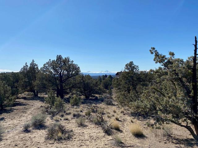 vaqueros way #HOME 5, Powell Butte, OR 97753