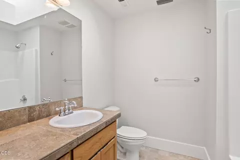 Bath - 3368 NE Wild Rivers Loop, Bend, OR 97701 photo 3 of 6