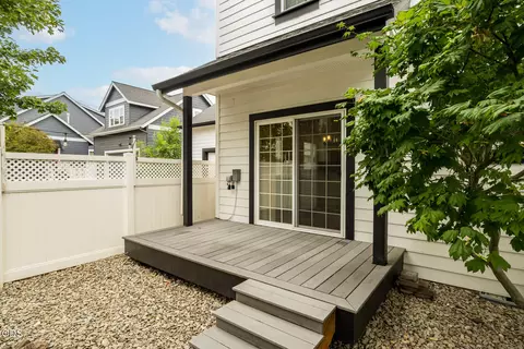 Exterior - 3368 NE Wild Rivers Loop, Bend, OR 97701 photo 4 of 7