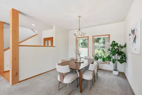 Dining - 3465 NW Conrad Dr, Bend, OR 97703 photo 1 of 2