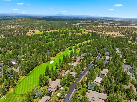 View/Area - 3465 NW Conrad Dr, Bend, OR 97703 photo 2 of 7