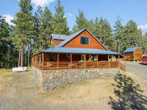 32671 Magpie Dr, Chiloquin, OR 97624 photo 1