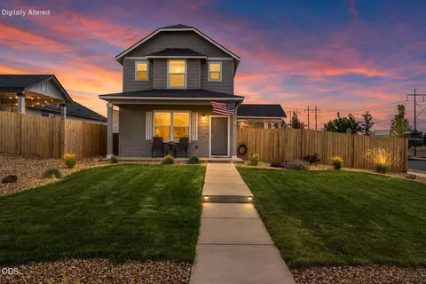 3888 SW Lava Pl, Redmond, OR 97756