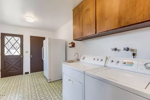 Other - 63510 Gentry Loop, Bend, OR 97701 photo 4 of 14