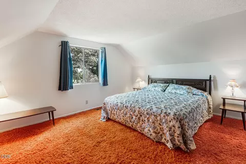Bedroom - 63510 Gentry Loop, Bend, OR 97701 photo 5 of 5