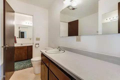 Bath - 63510 Gentry Loop, Bend, OR 97701 photo 2 of 3