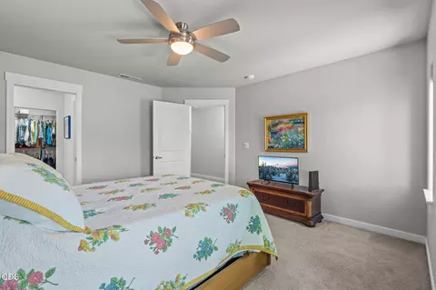 Bedroom - 60507 Hedgewood, Bend, OR 97702 photo 3 of 5