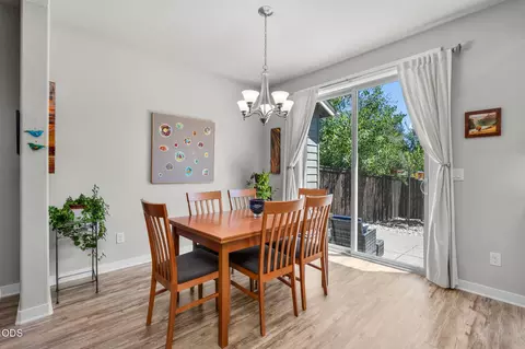 Dining - 60507 Hedgewood, Bend, OR 97702 photo 1 of 1