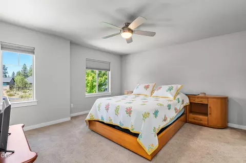Bedroom - 60507 Hedgewood, Bend, OR 97702 photo 2 of 5