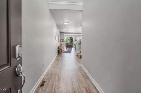 Entry Way - 60507 Hedgewood, Bend, OR 97702 photo 1 of 3