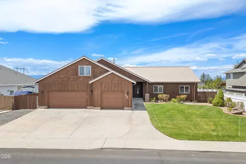3099 SW Cascade Vista Dr, Redmond, OR 97756