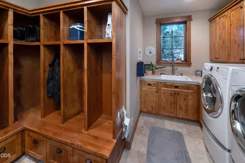 Other - 646 NW Powell Butte Loop, Bend, OR 97703 photo 6 of 10