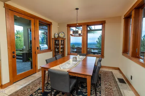 Dining - 646 NW Powell Butte Loop, Bend, OR 97703 photo 1 of 1