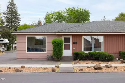 820 NE 4th St, Bend, OR 97701