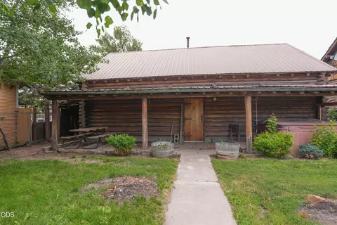 Exterior - 200 S Oregon St, Dorris, CA 96023 photo 19 of 25