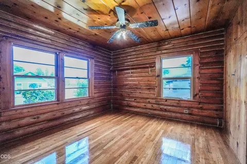 Bedroom - 200 S Oregon St, Dorris, CA 96023 photo 1 of 6