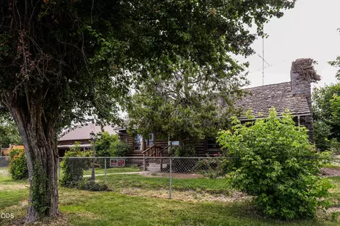 Exterior - 200 S Oregon St, Dorris, CA 96023 photo 5 of 25