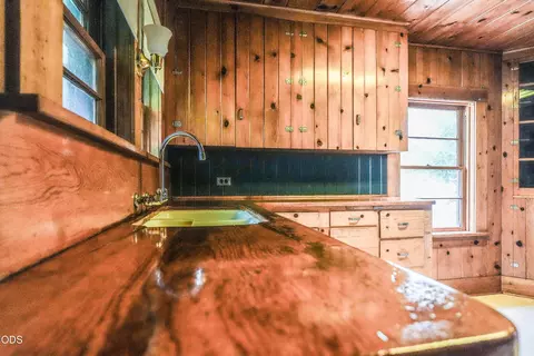 Kitchen - 200 S Oregon St, Dorris, CA 96023 photo 7 of 9