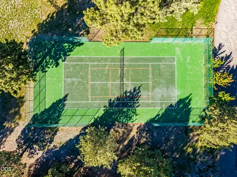 View/Area - 21955 Rickard Rd, Bend, OR 97702 photo 1 of 8
