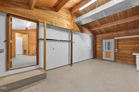 Other - 21955 Rickard Rd, Bend, OR 97702 photo 39 of 52