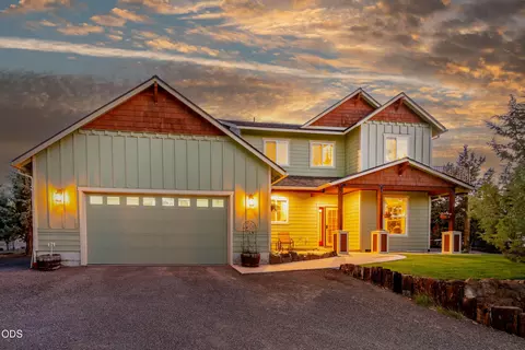 17101 SE Hopi Rd, Prineville, OR 97754