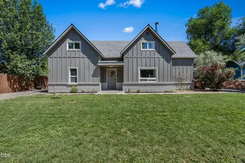 267 NW 5th St, Prineville, OR 97754