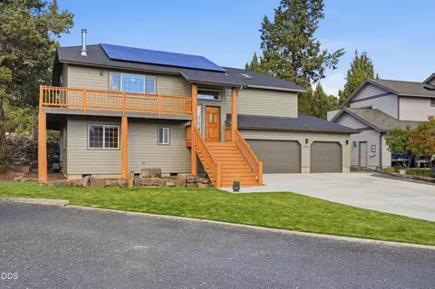 Exterior - 64736 Alcor Pl, Bend, OR 97703 photo 3 of 13