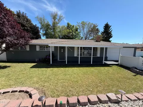 6224 Winema Way, Klamath Falls, OR 97603
