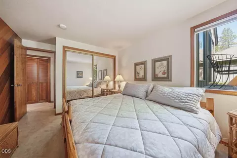 Bedroom - 57715 Poplar Loop, Sunriver, OR 97707 photo 5 of 7