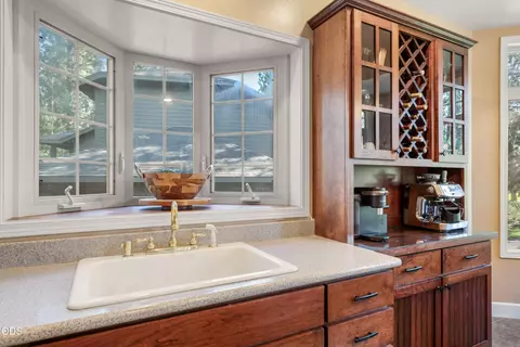 Kitchen - 60775 Currant Way, Bend, OR 97702 photo 2 of 3