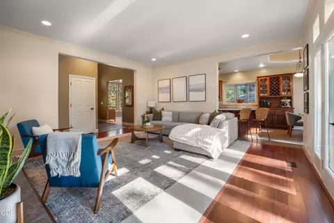 Living - 60775 Currant Way, Bend, OR 97702 photo 1 of 3
