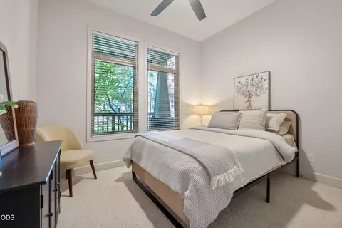 Bedroom - 60775 Currant Way, Bend, OR 97702 photo 11 of 13