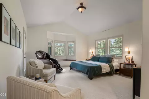 Bedroom - 60775 Currant Way, Bend, OR 97702 photo 6 of 13