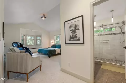 Bedroom - 60775 Currant Way, Bend, OR 97702 photo 5 of 13