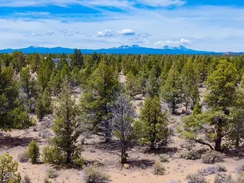 61030 Bacchus Ct, Bend, OR 97702 photo 12