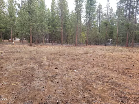 15922 Twin Dr, La Pine, OR 97739 photo 5