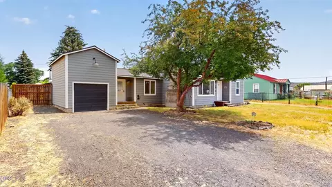 780 SE Dunham St, Prineville, OR 97754