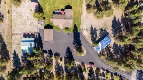 View/Area - 16250 South Dr, La Pine, OR 97739 photo 5 of 8