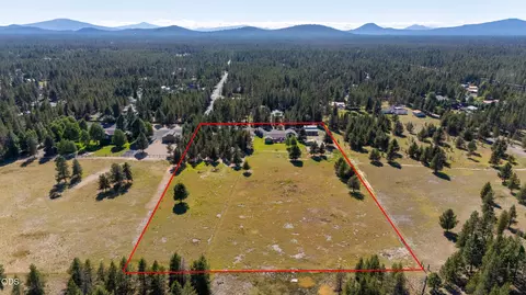 View/Area - 16250 South Dr, La Pine, OR 97739 photo 1 of 8