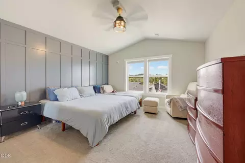 Bedroom - 1031 Ruby Meadows Dr, Eagle Point, OR 97524 photo 1 of 7