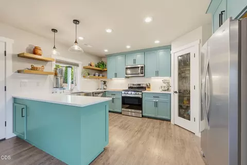 Kitchen - 1031 Ruby Meadows Dr, Eagle Point, OR 97524 photo 1 of 4