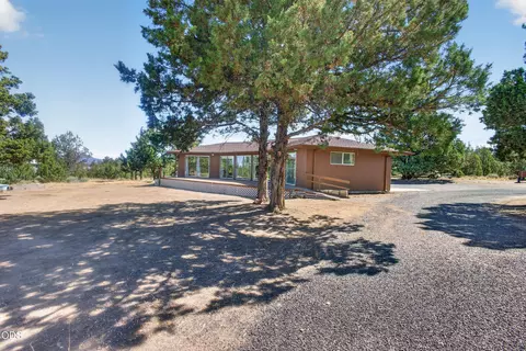 7004 SW Highland Dr, Powell Butte, OR 97753