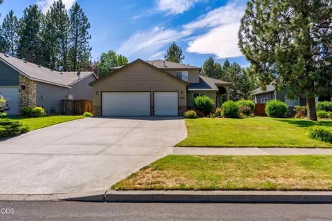 Exterior - 19870 Powers Rd, Bend, OR 97702 photo 6 of 6
