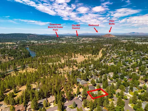 View/Area - 19870 Powers Rd, Bend, OR 97702 photo 2 of 4