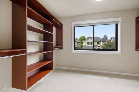 Other - 20158 Stonegate Dr, Bend, OR 97702 photo 7 of 10