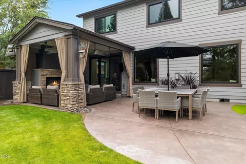 Exterior - 20158 Stonegate Dr, Bend, OR 97702 photo 5 of 18