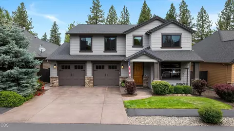 Exterior - 20158 Stonegate Dr, Bend, OR 97702 photo 10 of 18