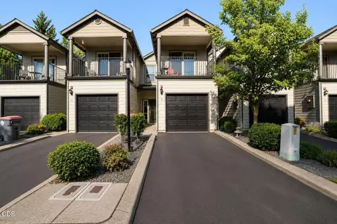 2200 E Barnett Rd #3, Medford, OR 97504