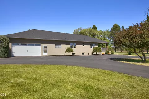 Other - 65995 93rd St, Bend, OR 97703 photo 2 of 8