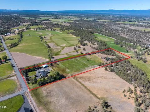 View/Area - 65995 93rd St, Bend, OR 97703 photo 3 of 3